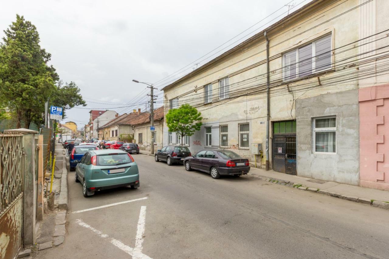 City Chic 3 Bedroom Apartment Cluj-Napoca Eksteriør billede